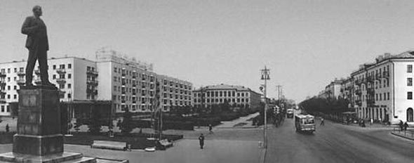 улица Горького и пл. Ленина в 70-е годы 20-го века во Владимире фото vgv