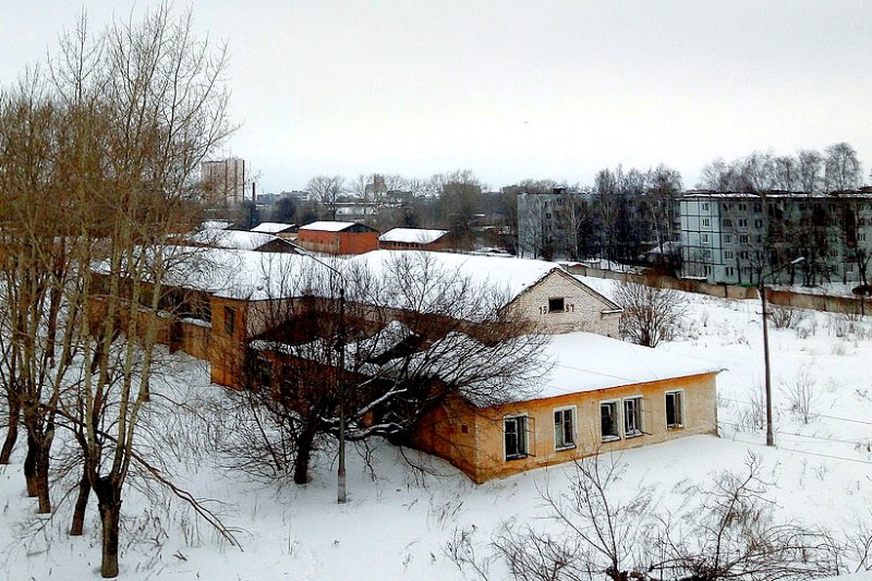 Заброшенная территория танкового полка на Казарменной улице во Владимире фото vgv