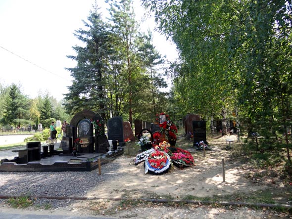 Владимирское городское кладбище Улыбышево во Владимире фото vgv