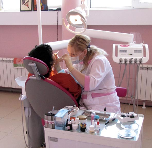 (с 2017 Большая Нижегородская 111) Стоматологическая клиника Дента Стиль во Владимире фото vgv