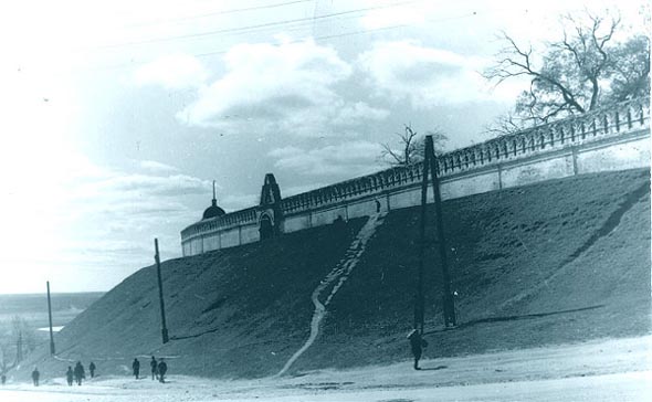 Коммунальный спуск середина 20-го века во Владимире фото vgv