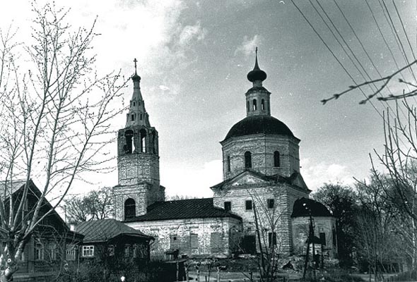 Церковь архистратига Михаила в Красном Селе (1788 г.) во Владимире фото vgv