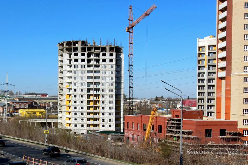 строительство дома 2б на улице лакина в 2023 году во Владимире фото vgv