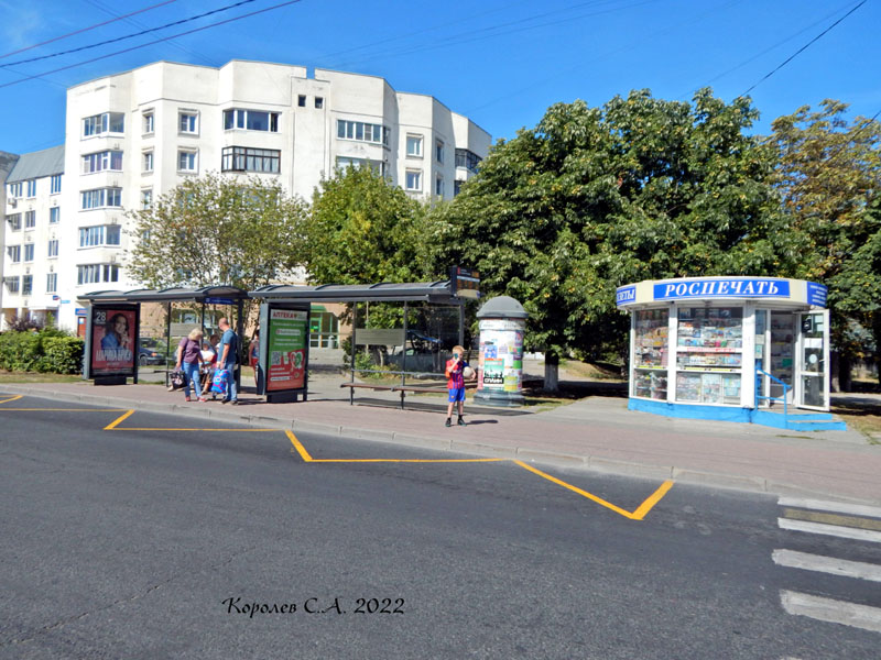 остановка «Садовая площадь» - из центра, на проспекте Ленина 2 во Владимире фото vgv
