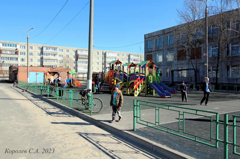 спортивный комплекс школы N48 в Лесном во Владимире фото vgv