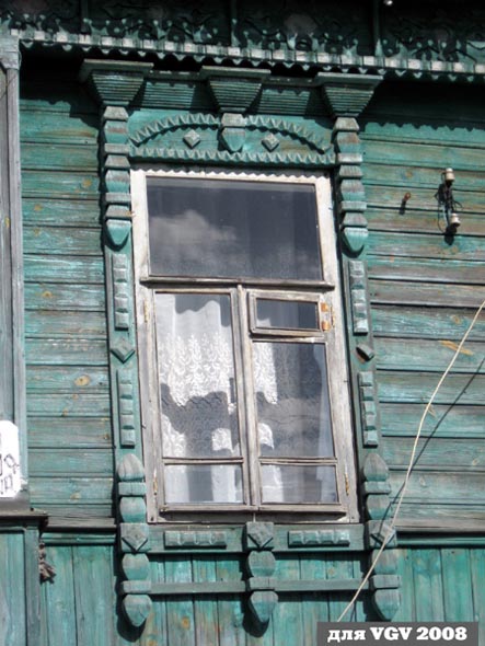деревянные резные наличники на улице Лесная 9 в Заклязьменском во Владимире фото vgv