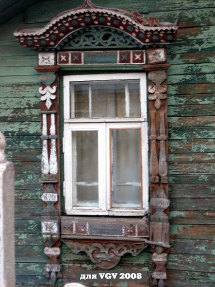 деревянные резные наличники на Луговой 27 во Владимире фото vgv