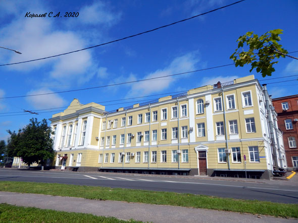 Памятник истории. Здание рабфака во Владимире фото vgv