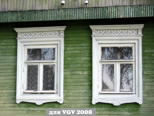 Резные наличники дома 66 на улице Луневский Вал в Лунево во Владимире фото vgv