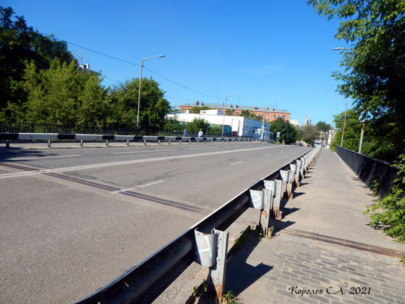 мост над Ерофеевским спуском во Владимире фото vgv