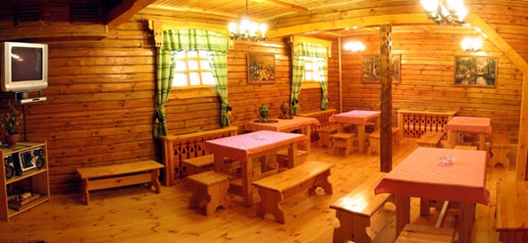 Гостинично-ресторанный комплекс «Русская деревня» в 2005 году во Владимире фото vgv