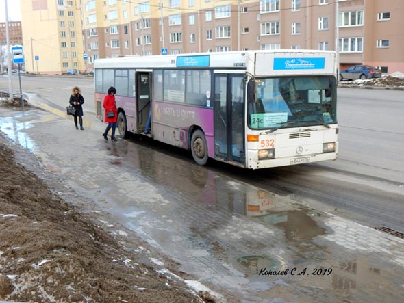 Остановка общественного транспорта 3-я Кольцевая Улица - конечная во Владимире фото vgv