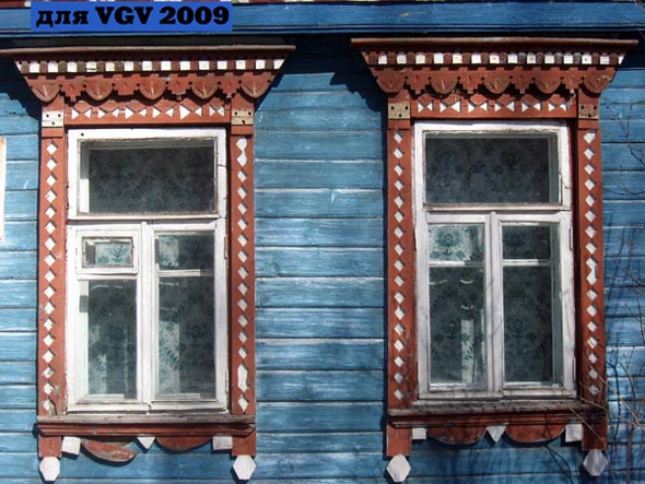 деревянные резные наличники на Новой улице дом 2 до сноса в 2011 году во Владимире фото vgv