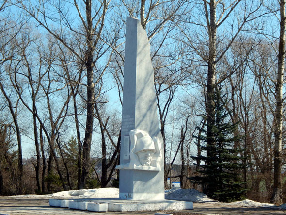 Воинский мемориал в Юрьевце на Ноябрьской удома103 103 во Владимире фото vgv