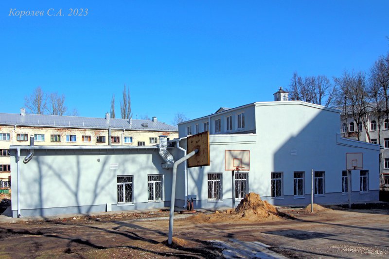 спортивный зал Пилитехнического колледжа на Октябрьсклом проспекте 11 во Владимире фото vgv