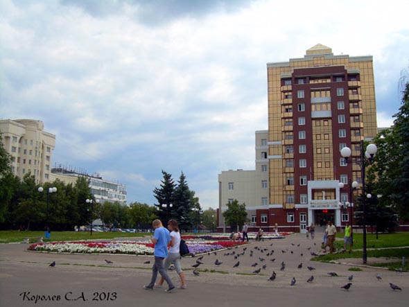сквер Площадь Победы во Владимире фото vgv