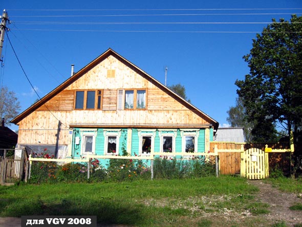 деревянные резные наличники в Оргтруде на Рабочей улице дом 15 во Владимире фото vgv