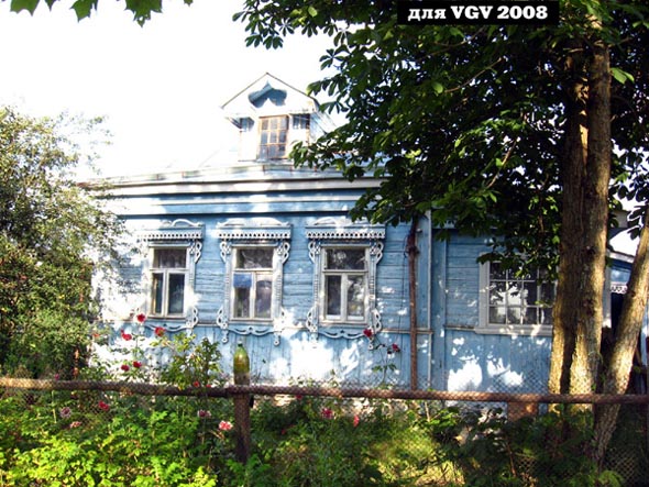 деревянные наличники на Рабочей 37 в Оргтруде во Владимире фото vgv