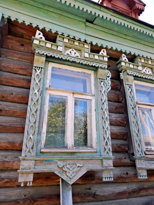 резные деревянные наличники на Селецкой 50 во Владимире фото vgv