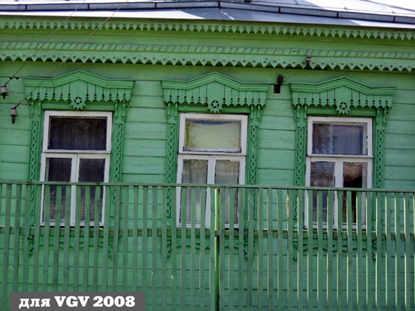 красивые деревянные наличники на улице Шороновка 21 во Владимире фото vgv