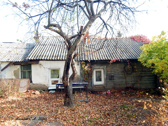 Вид дома 6 в Сосенском переулке до сноса в 2021 году фото 2002, 2012 и 2020 гг. во Владимире фото vgv