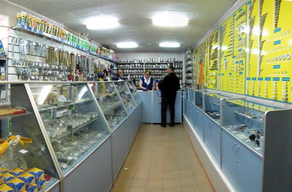 магазин «Крепеж-2» на проспекте Строителей 22 во Владимире фото vgv