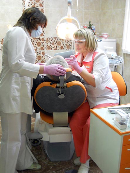 Стоматологическая клиника «Формула улыбки» на Студенческой 6д во Владимире фото vgv