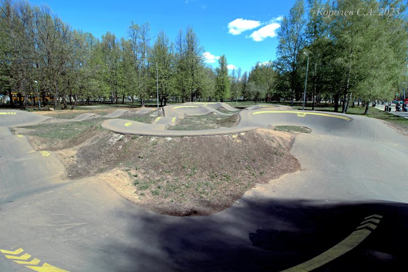скейт-парк в парке Добросельский в Доьбром во Владимире фото vgv