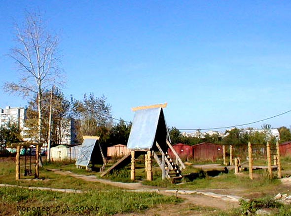 детская площадка на Суздальском проспекте 9а во Владимире фото vgv