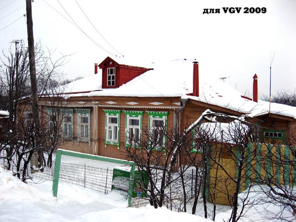 калинка с Кленовым листом во Владимире фото vgv