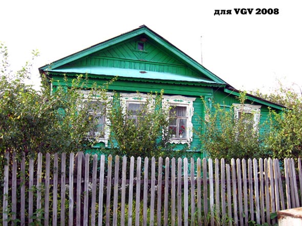 красивые деревянные резные наличники дома 11 по улице Центральная в Шепелево во Владимире фото vgv