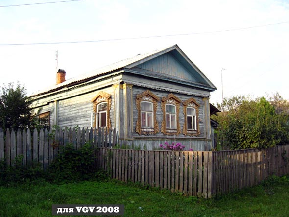 деревянные резные наличники в Шепелево на Центральной 51 во Владимире фото vgv