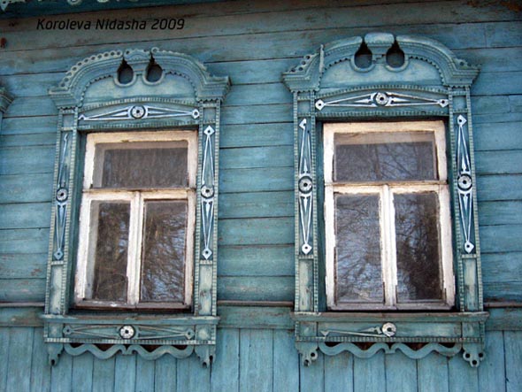 деревянные резные наличники на улице Восточная дом 8 во Владимире фото vgv