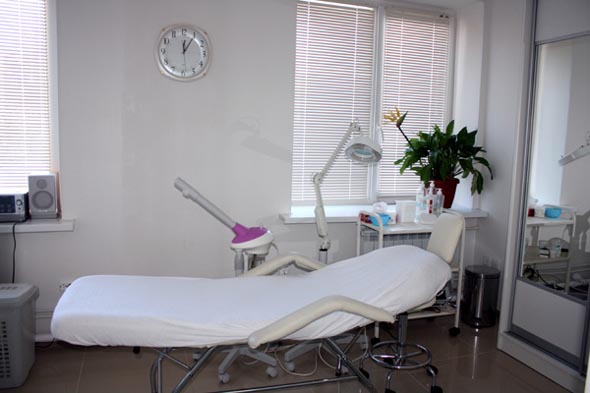 клиника терапевтической косметологии «Золотое сечение» в БЦ «Агат» на Зеленой 1а во Владимире фото vgv