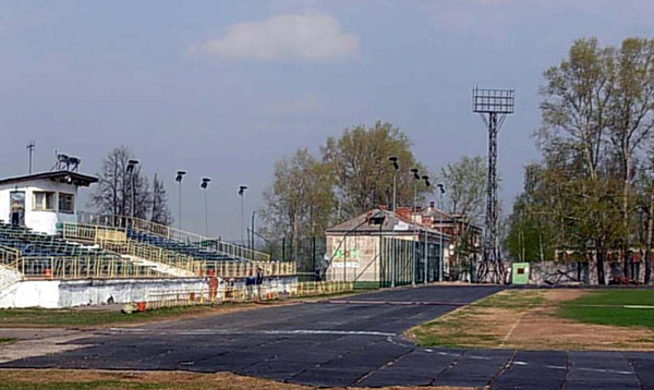 Стадионный комплекс Текстильщик в Вязниковском районе Владимирской области фото vgv