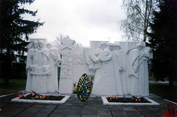 Мемориал героям войны в Юрьев Польском в Юрьев Польском районе Владимирской области фото vgv