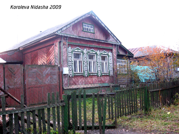 деревянные наличники на улице 1-го Мая 141 в Юрьев Польском районе Владимирской области фото vgv