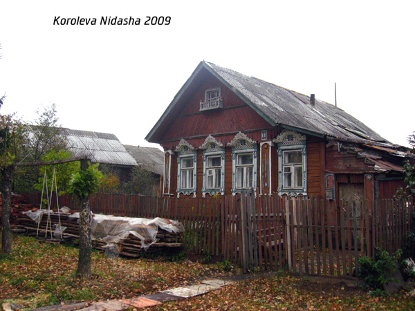 деревянные резные наличники на Новой 33 в Юрьев Польском районе Владимирской области фото vgv